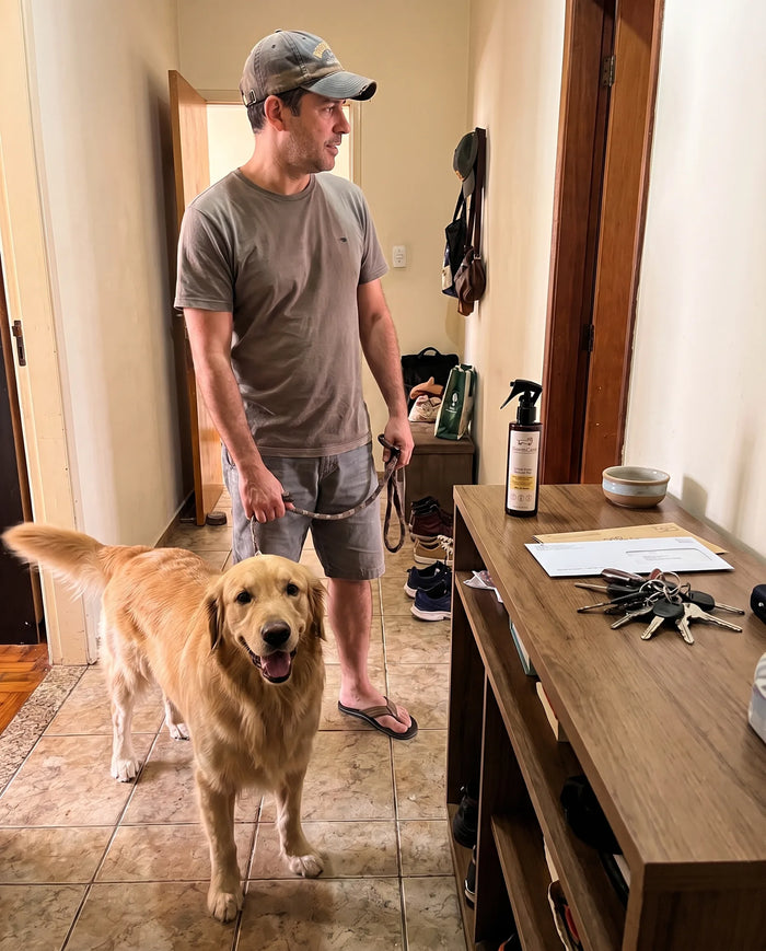 Cliente real com Limpa Patas Natural para Cães e Gatos com Óleo de Neem | NeemCare