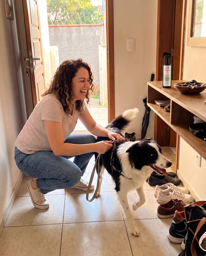 Cliente real com Repelente Natural para Cães e Gatos com Óleo de Neem | Proteção Contra Pulgas e Carrapatos